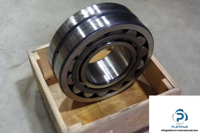 spherical-roller-bearing11_675x450