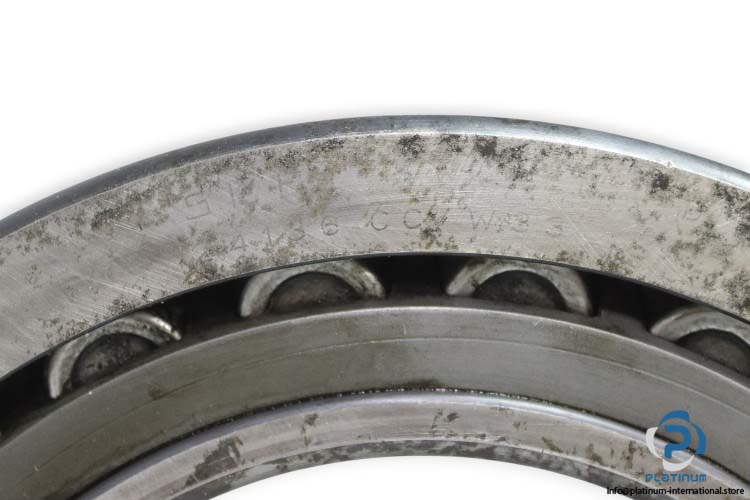 skf-24136-CC_W33-spherical-roller-bearing-used-1