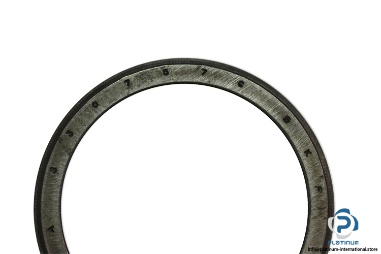 skf-330757-C-tapered-roller-bearing-(used)-2