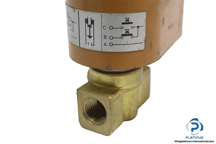 lucifer-125k0306-solenoid-valve)used)-3