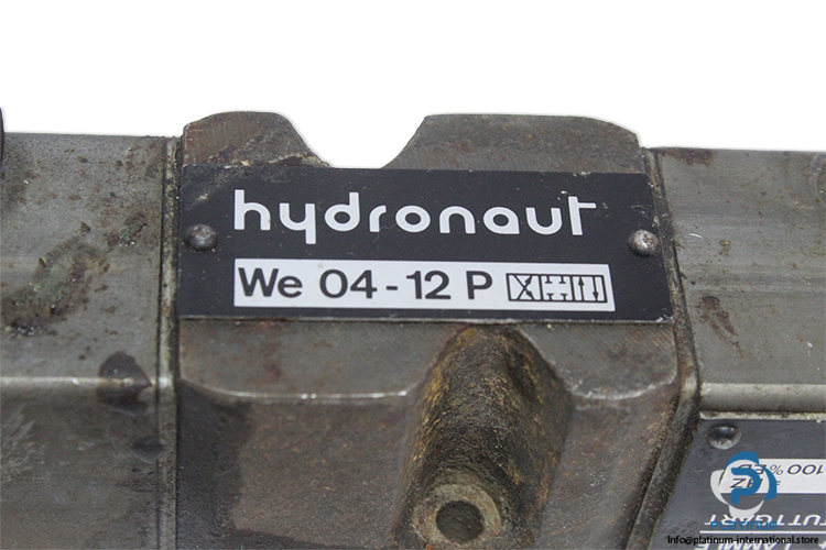 Hydronaut-we0412p-solenoid-operated-directional-valve(used)-1