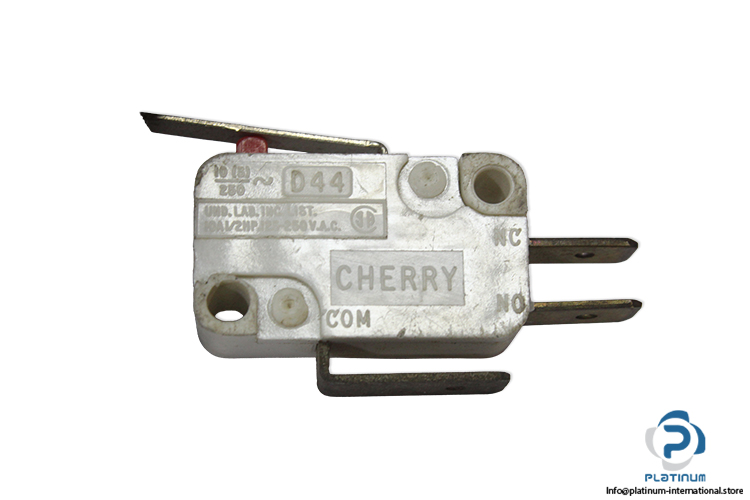 cherry-D44-micro-switch-(Used)-1