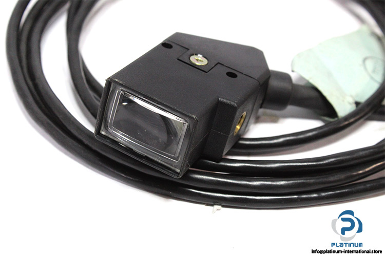 hird-brown-C12R-photoelectric-sensor-(new)-1