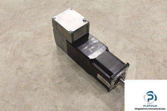 schneider-ILA2E572PB2A0-integrated-drive-ila-with-servo-motor