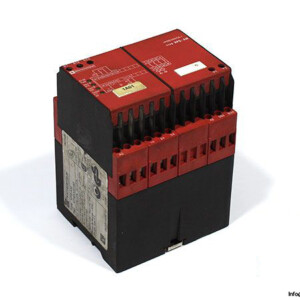 Telemecanique XPS-AM Safety Relay