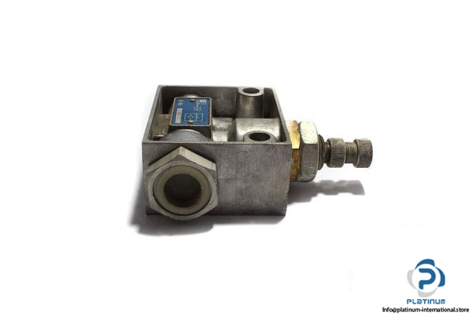 technomatic-40-403-01-one-way-flow-control-valve-1