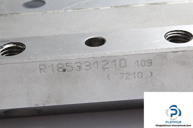 rexroth-r185331210-roller-runner-block-fls-used-2