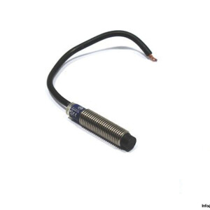 telemecanique-XS2N08PA340-inductive-sensor