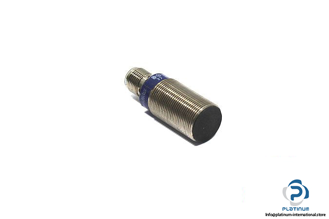 telemecanique-XS518B1PAM12-inductive-sensor