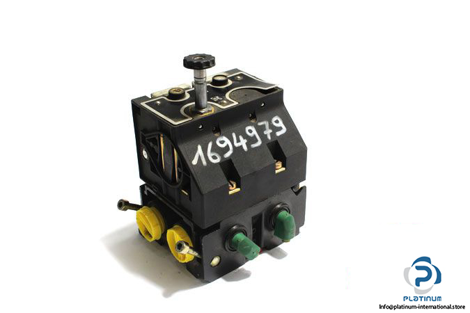 TELEMECANIQUE-PVD-E2412-power-valve