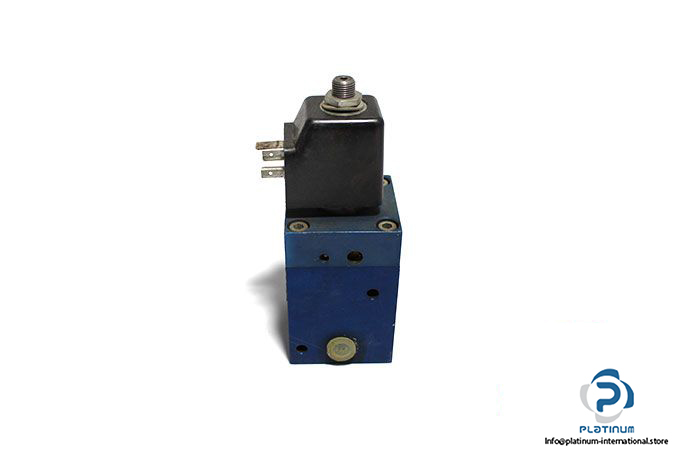 festo-2200-air-solenoid-valve-with-coil-1