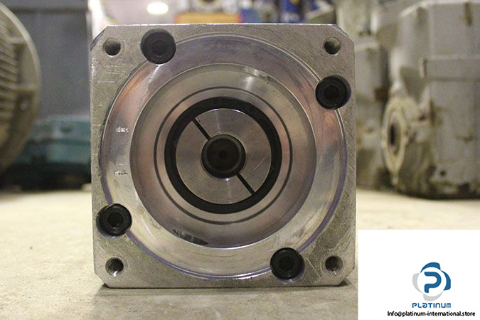 alpha-spg-140-mf1-4-10_130501-planetary-gearbox-1