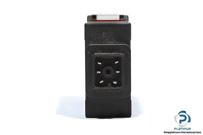 sick-wl27-2p630-photoelectric-sensor-2-2