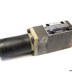 Bosch 0 811 106 033 Pressure Relief Valve
