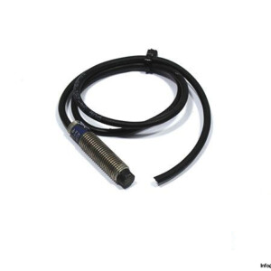 telemecanique-XS2N08PA340L1-inductive-sensor