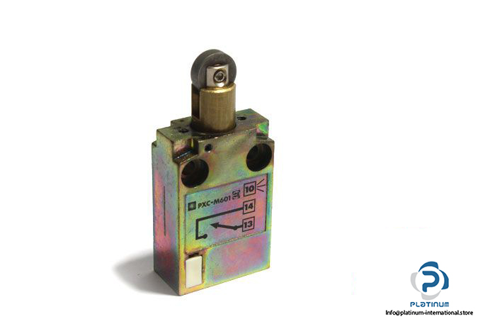 telemecanique- PXCM-601A102-pilot-operated-compact-limit-switch