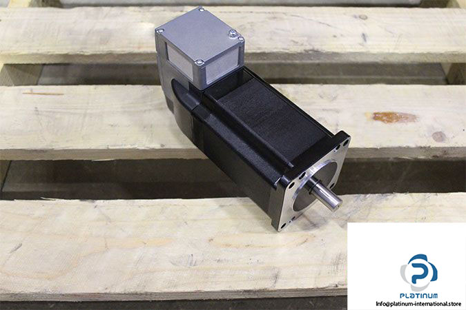 schneider-ILS1F853PB1A0-integrated-drive-with-stepper-motor