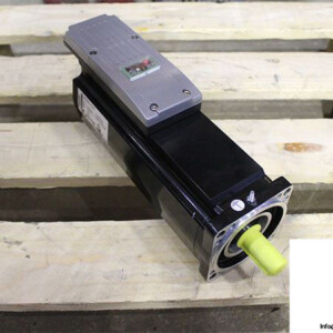 schneider-ILM1003P01F0000-integrated-servo-motor