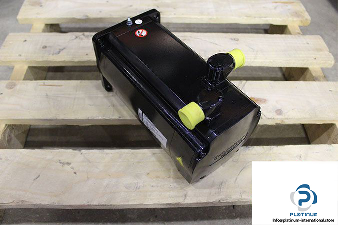 schneider-sh31402p11a2000-ac-servo-motor-2