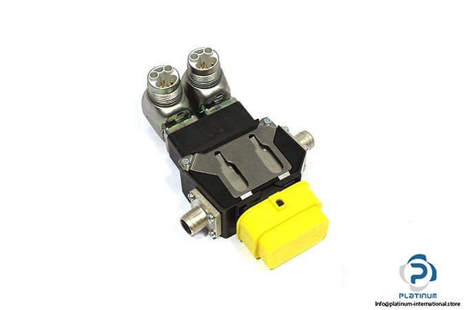 schneider-ILM62DCC000-connection-box