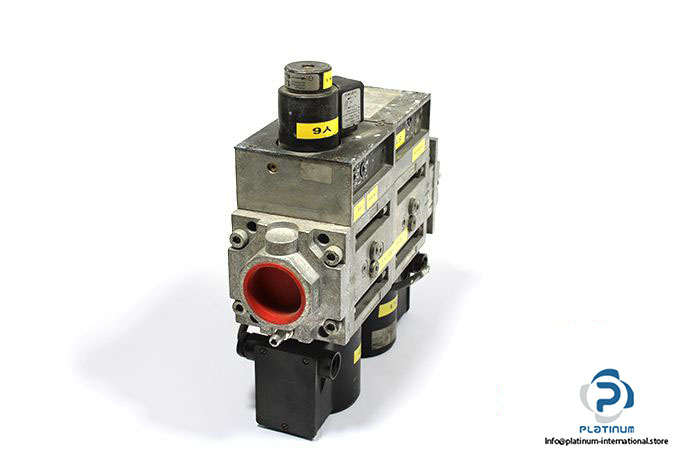 kromschroeder-cg340-r01-zt2wf1-combination-control-2