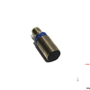 telemecanique-XS1N18NA340D-inductive-sensor