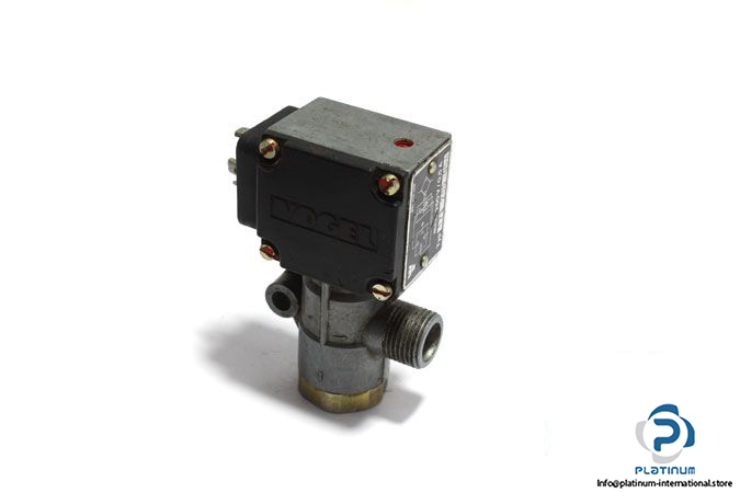 vogel-171-200-054-flow-monitor