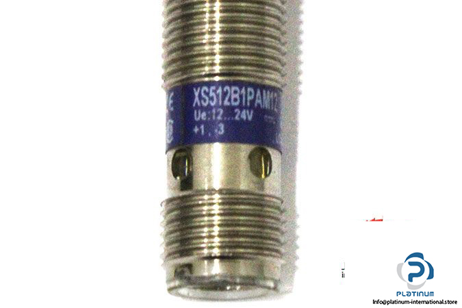 telemecanique-xs512b1pam12-inductive-sensor-2