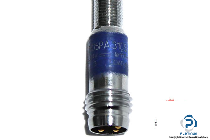 telemecanique-xs1n05pa310s-inductive-sensor-3