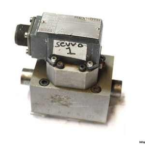 Rexroth 4 WS 2 EB 8-10/30B3ET140Z8A Directional Servo Valve