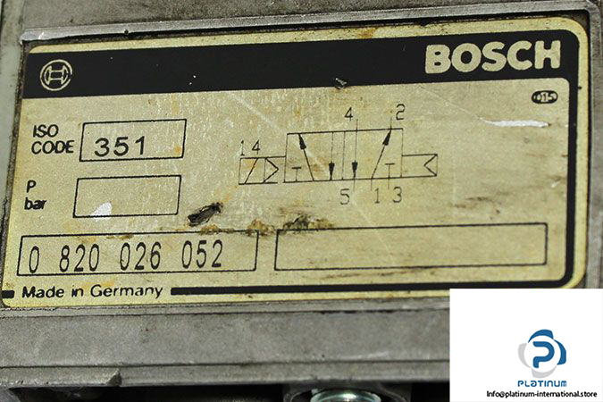 bosch-0-820-026-052-single-solenoid-valve-2