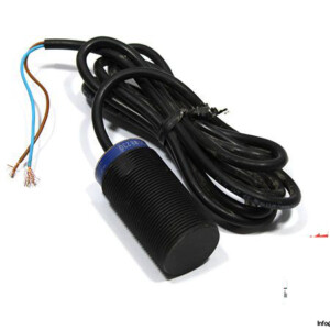telemecanique-XS3P30MB230-inductive-sensor