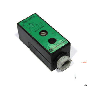 telemecanique-XSB-A10611-inductive-sensor