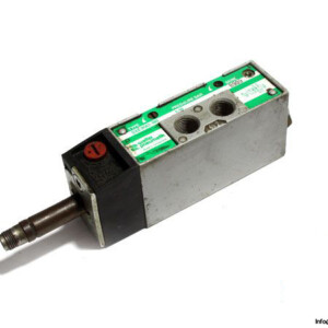 Walter Pneumatik SXE 9561-180 Single Solenoid Valve