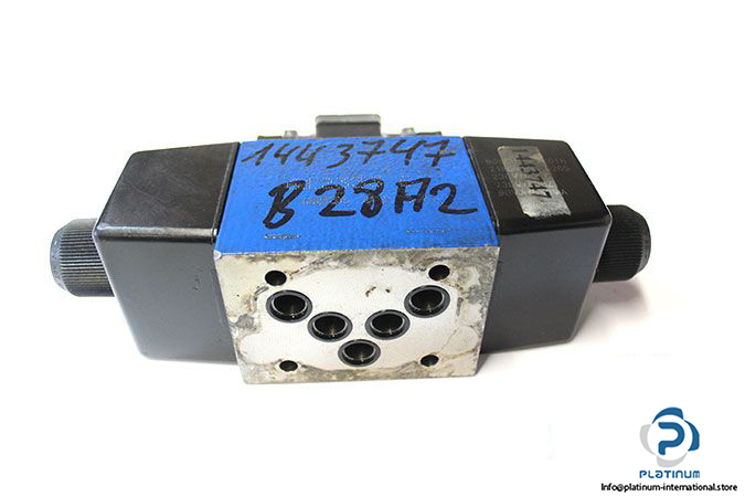 rexroth-r900960719-directional-control-valve-3