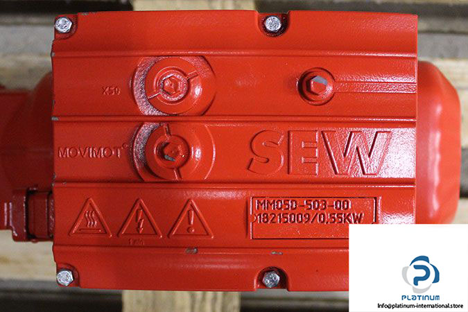 sew-ka19_t-drs71s4be05_mm05_iv_ln-helical-bevel-gearmotor-3