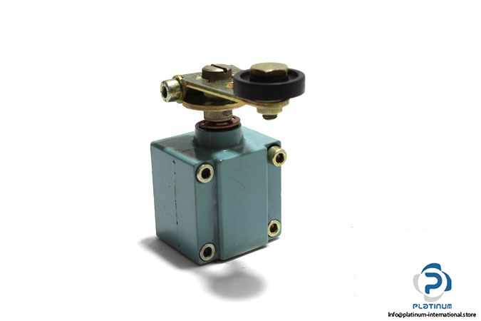 telemecanique-ZC2JE05-limit-switch