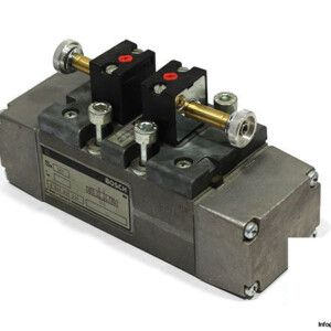 Bosch 0 820 029 026 Double Solenoid Valve