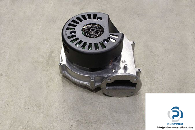ebmpapst-RG130_0800-3612-031111-radial-blower