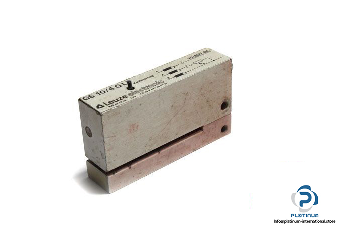 leuze-GS-10_4-GL3-forked-photoelectric-sensor