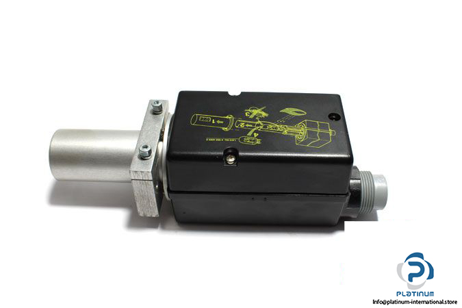 siemens-qra55-c27-flame-detector-3