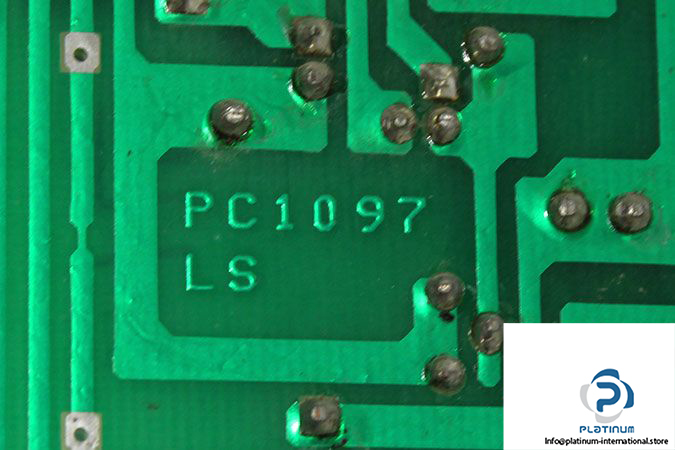 pc1097-circuit-board-3