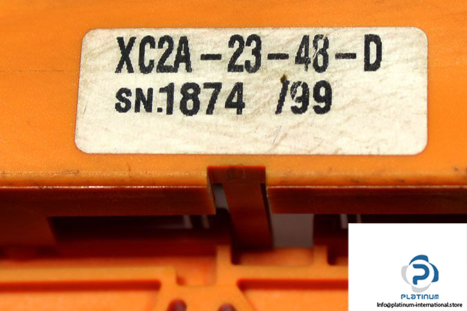 eutron-xc2-23-48-d-interface-converter-3