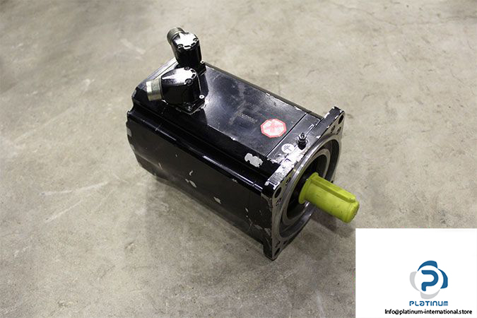 schneider-SH140_30120_0_1_00_00_00_10_00-servo-motor
