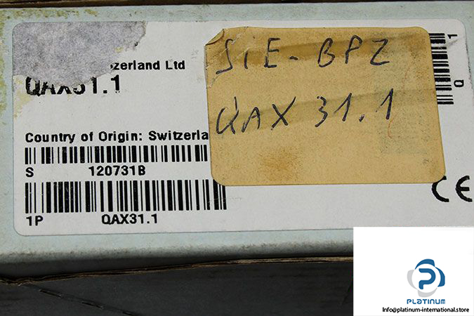 siemens-qax31-1-room-unit-with-sensor-3