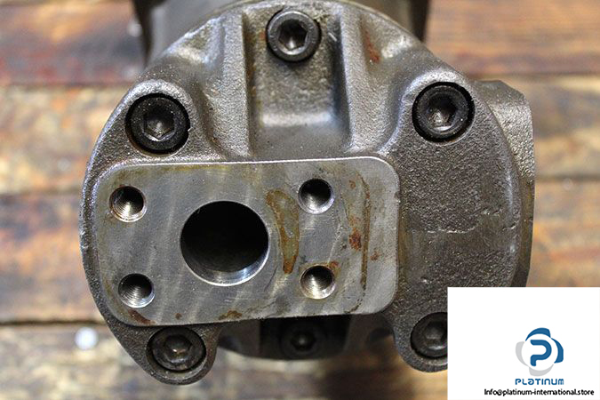 hydromatik-a2fo-63-61r-rbb05-axial-piston-variable-pump-2