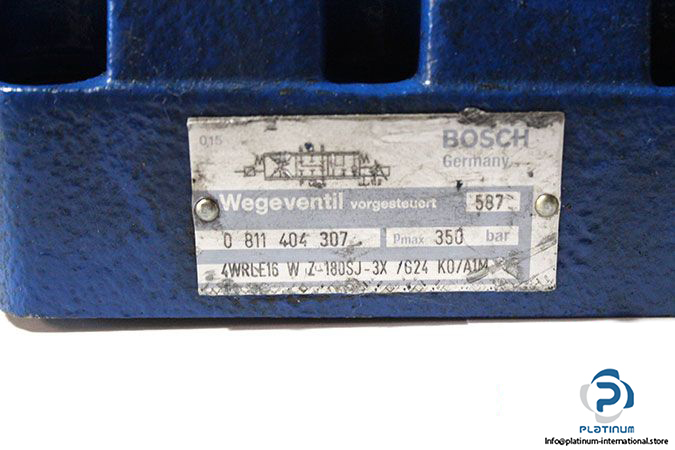 bosch-0-811-404-307-directional-control-valve-pilot-operated-1