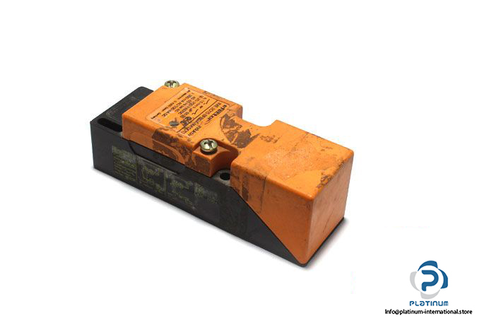 ifm-IM0011-inductive-sensor-used
