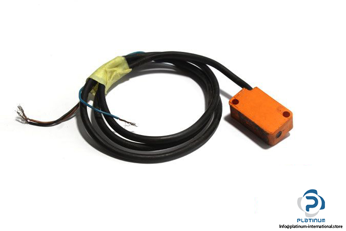 ifm-IS5001-inductive-sensor-used