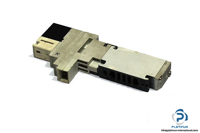 smc-vq1101nr-5b-single-solenoid-valve-1